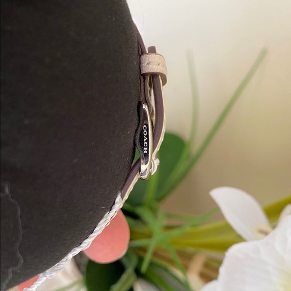 Coach woman park chalk leather 34mm watch - Picture 12 of 13